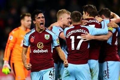 包含利兹联保级保住希望，主场力克对手的词条