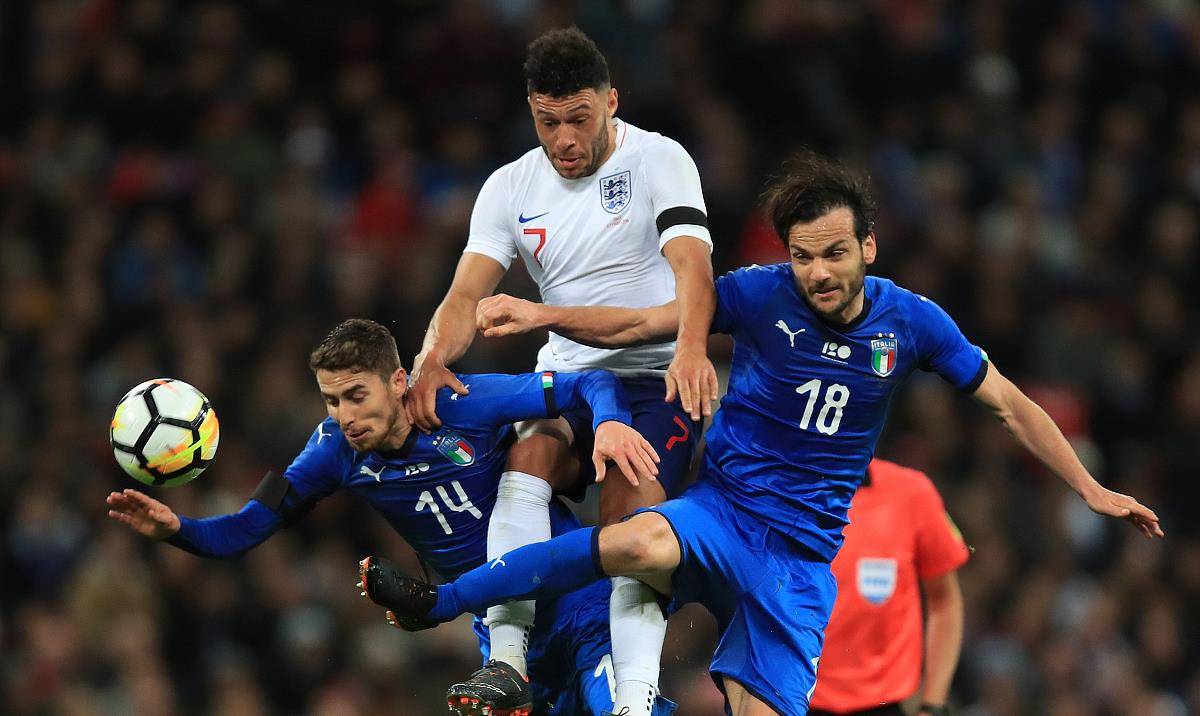 关于都灵队在主场惨败，积分遭遇滑坡的信息